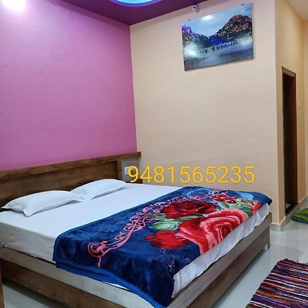 Abhi Homestay Hampi Εξωτερικό φωτογραφία