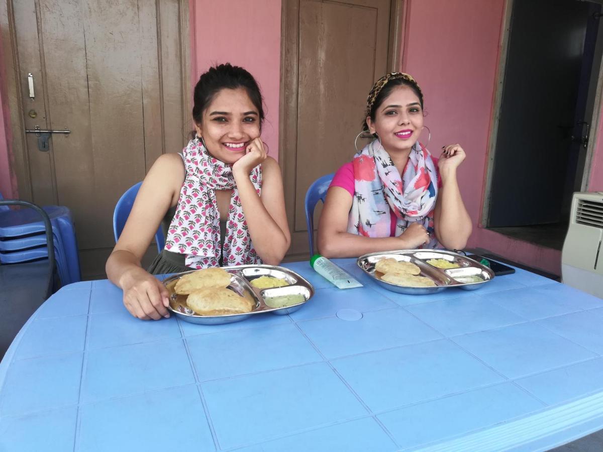 Abhi Homestay Hampi Εξωτερικό φωτογραφία