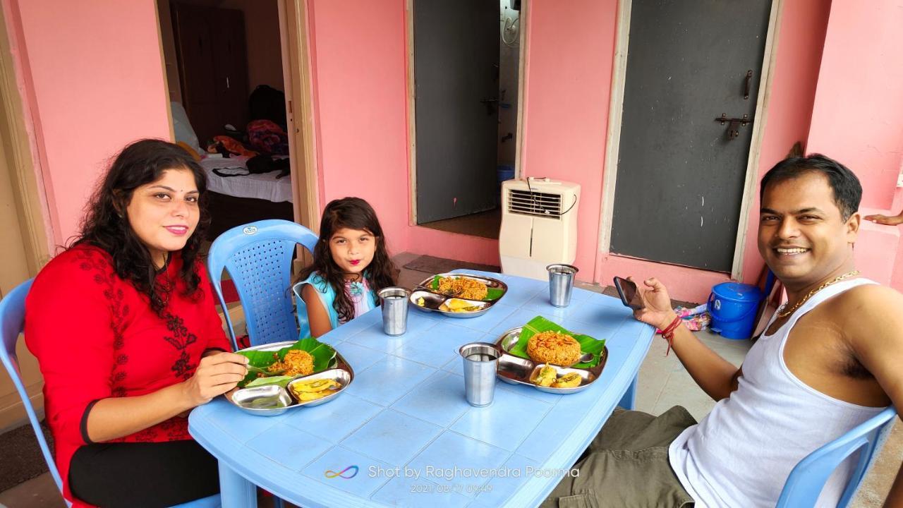 Abhi Homestay Hampi Εξωτερικό φωτογραφία