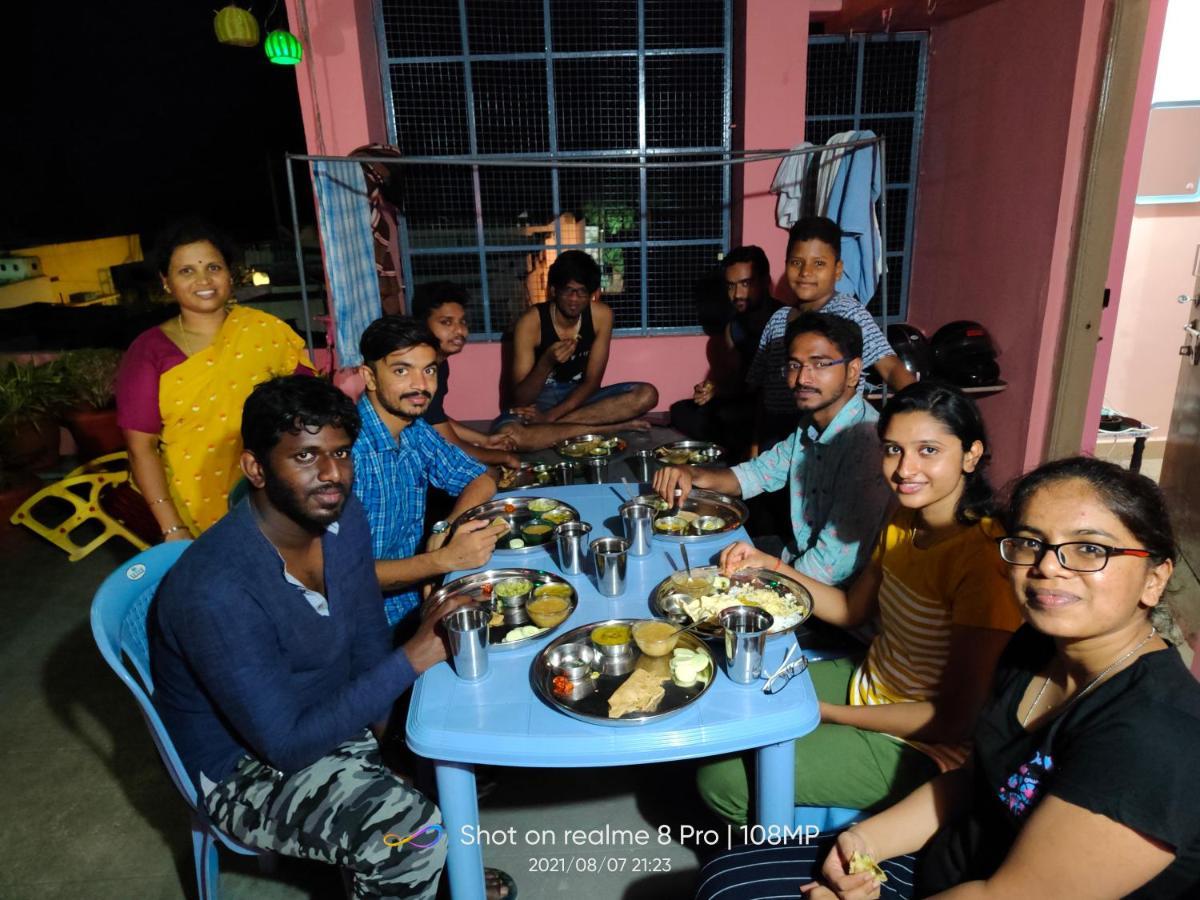 Abhi Homestay Hampi Εξωτερικό φωτογραφία