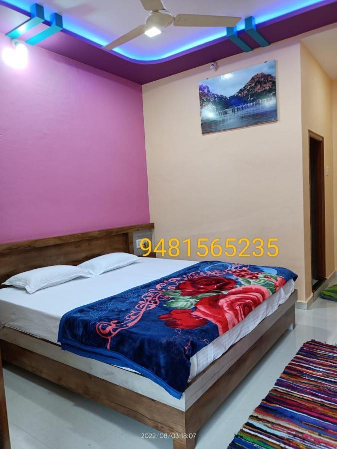 Abhi Homestay Hampi Εξωτερικό φωτογραφία