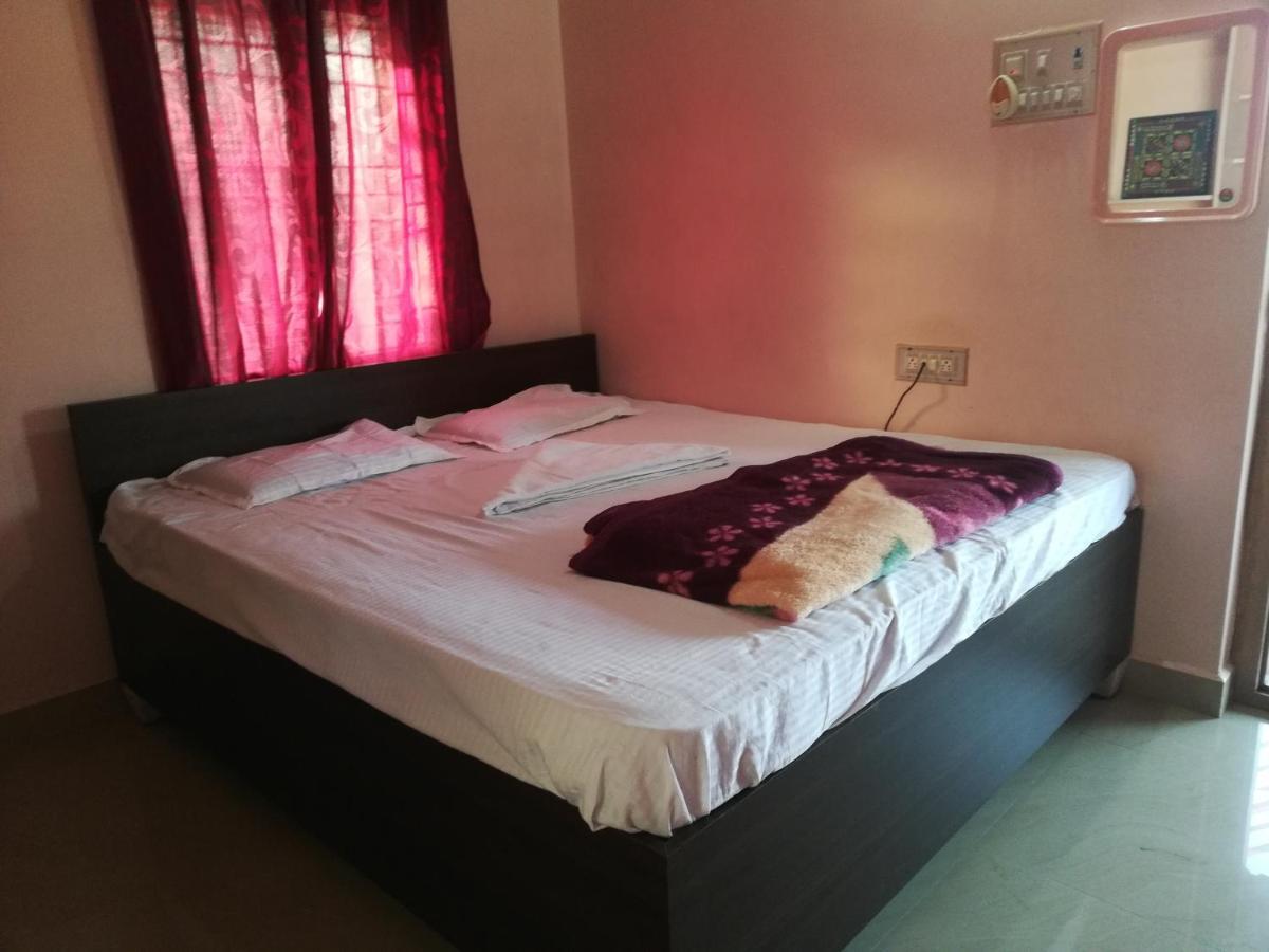 Abhi Homestay Hampi Εξωτερικό φωτογραφία